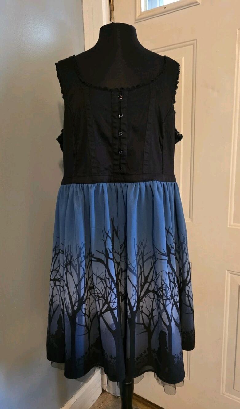 Disney Store Alice In Wonderland Corset Style Dress Forest Shadows Halloween 20